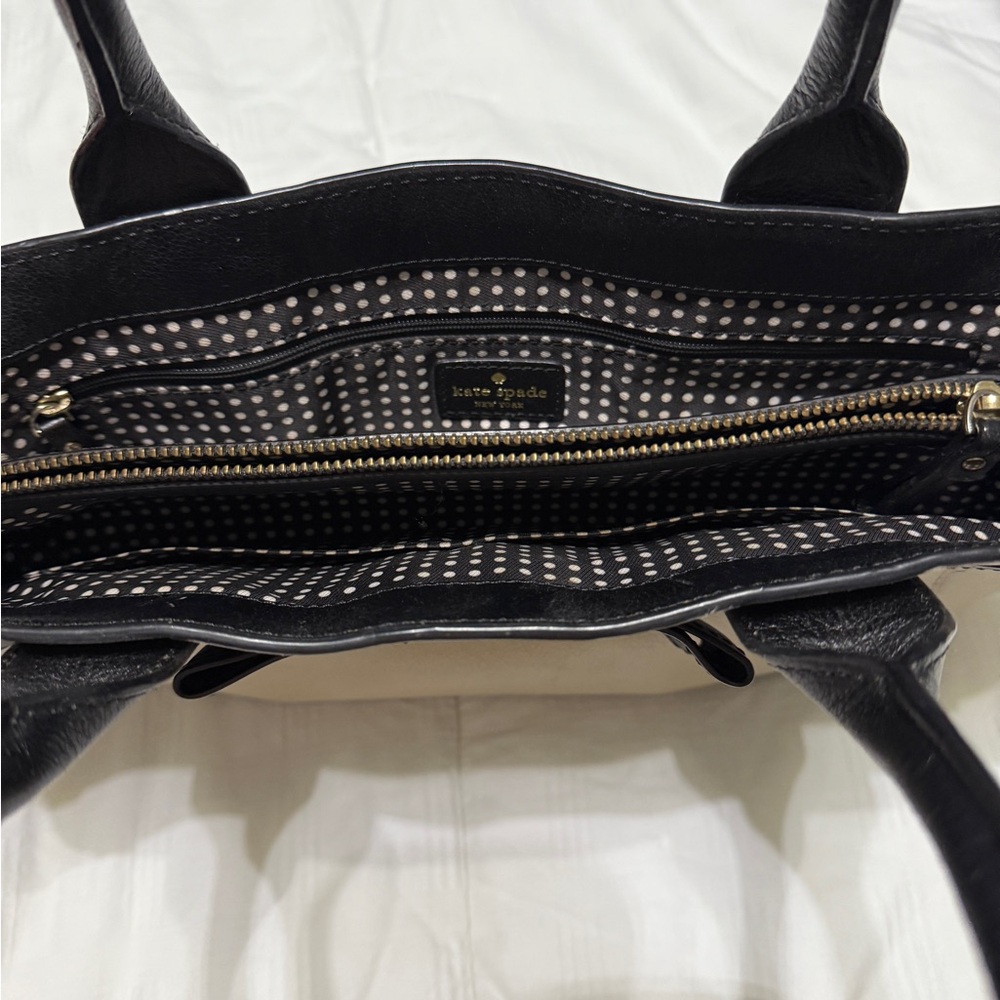 Kate Spade Black and Tan Leather Shoulder Bag - Picture 4 of 6